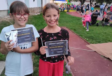 Noční hra Počátky