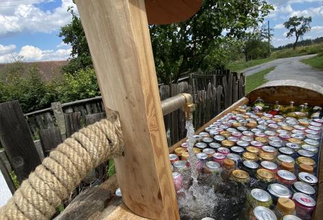 Samoobslužný bar Koryto v Borovné